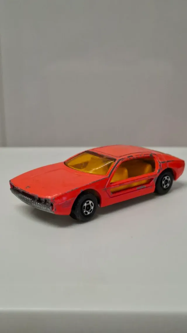 Lamborghini Marzal 1969 Matchbox Naranja