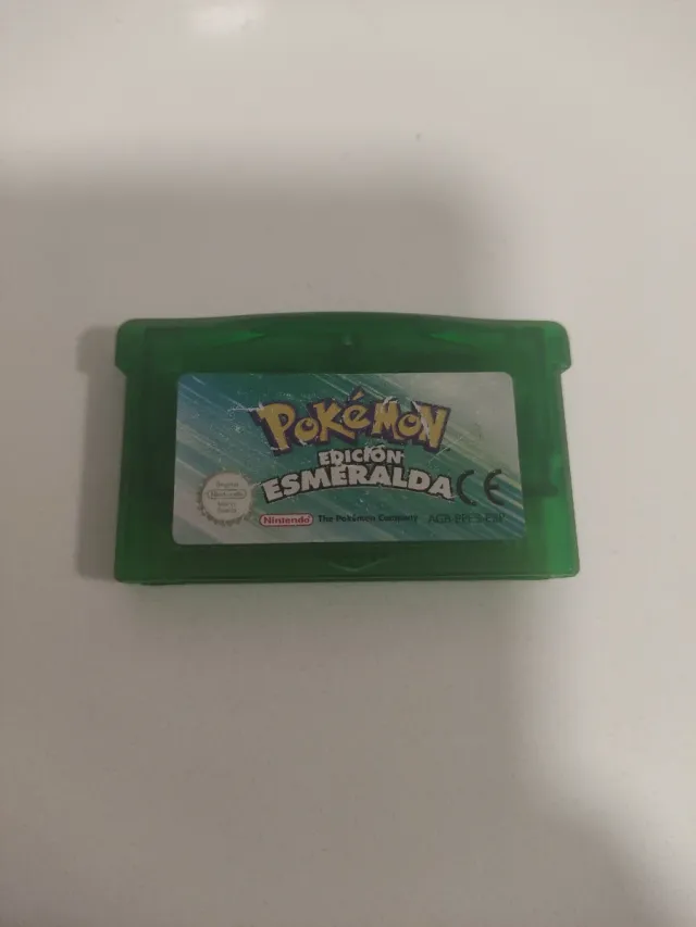 Pokemon Edición Esmeralda Nintendo GBA