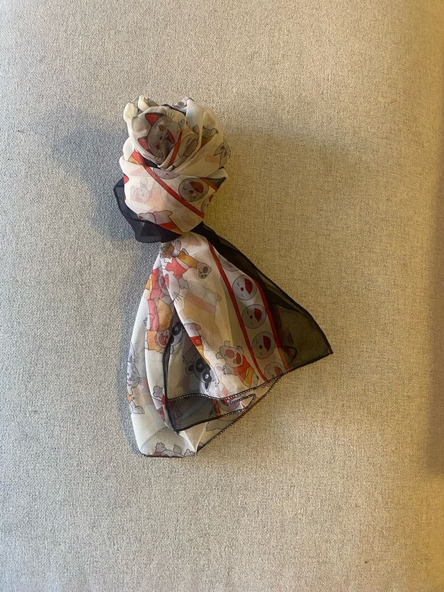 Fular estampado multicolor A ESTRENAR