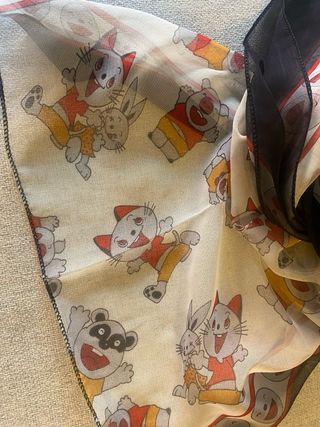 Fular estampado multicolor A ESTRENAR