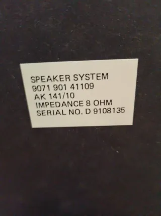 2 Altavoces Philips Negros