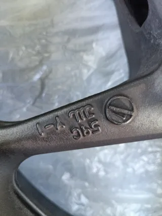 Llanta Delantera TMAX 530 Horquilla Invertida