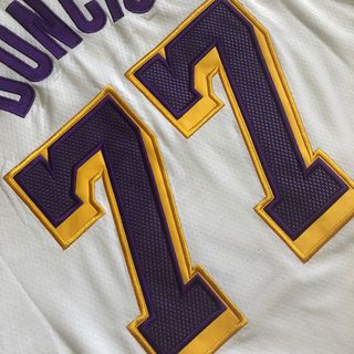 Camiseta Lakers 77 Luka Doncic Nike XL