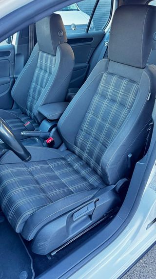 Volkswagen Golf 2010 GTD