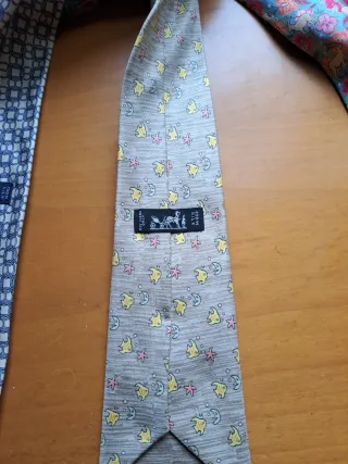 Corbatas Hermès de seda,por separado