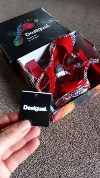 Scarpe con tacco Desigual tg. 40