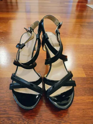 Sandali NeroGiardini donna n.38 nero lucido