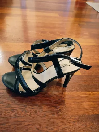 Sandali NeroGiardini donna n.38 nero lucido