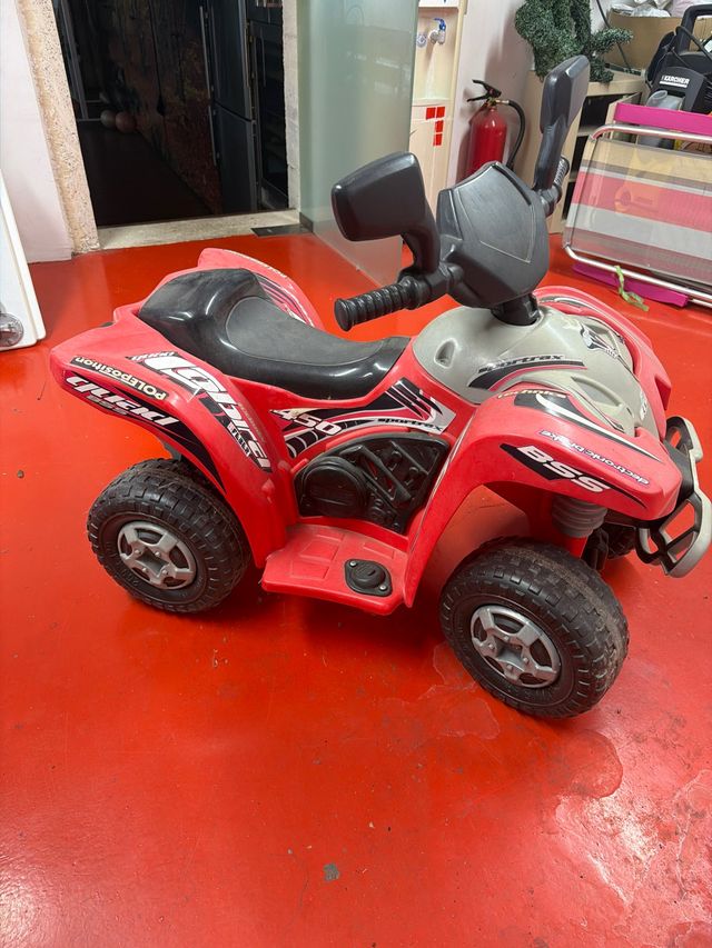 Quad infantil rojo