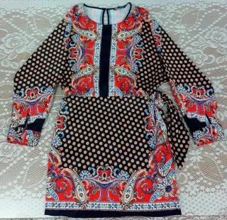 Lote 2 vestidos cortos, mujer, marca Zara, talla M