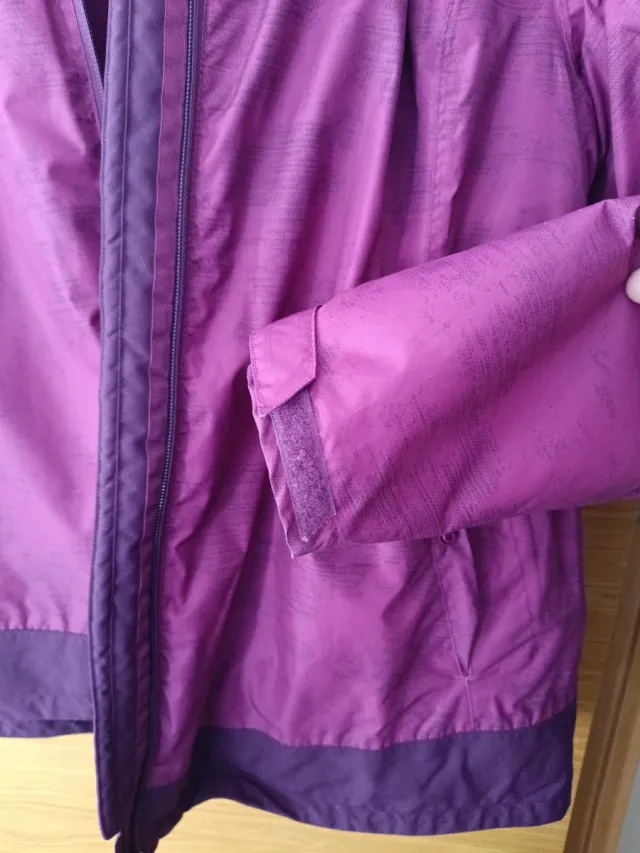 Cazadora cortavientos