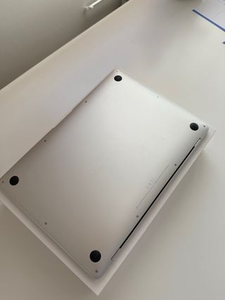 MacBook Air 13” i5 8GB 256GB SSD