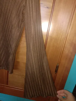 Camisa marrón de manga larga