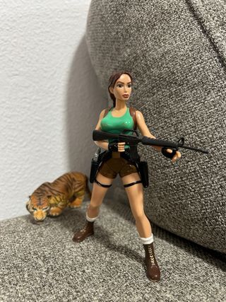 Figura de Lara Croft de Tomb Raider de 1999
