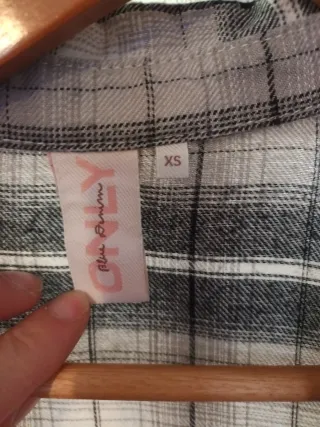 Camisa de cuadros gris y negra Talla XS