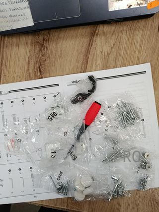 VASAGLE Tavolo Consolle Sottile con Multipresa