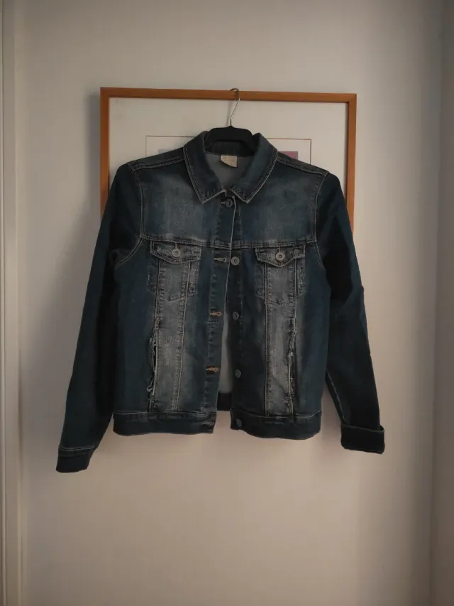 Chaqueta vaquera azul de niña