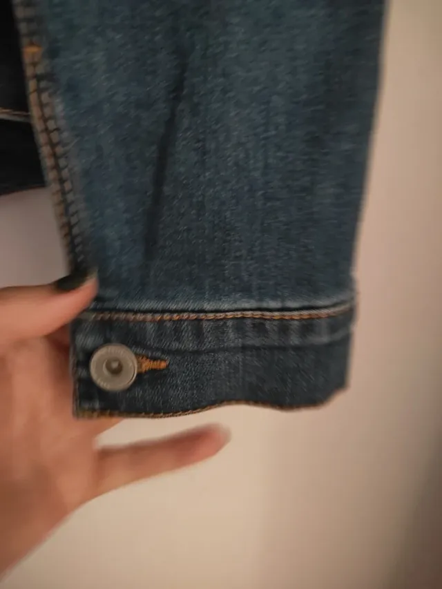 Chaqueta vaquera azul de niña