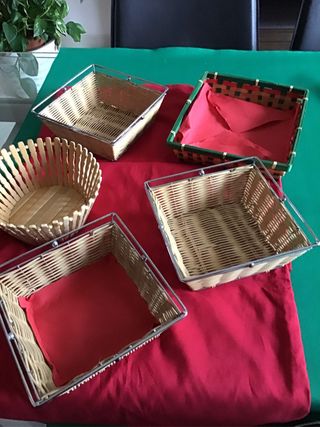 Set cestini porta pane in vimini e metallo