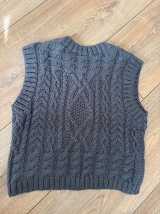 Chaleco de punto Zara