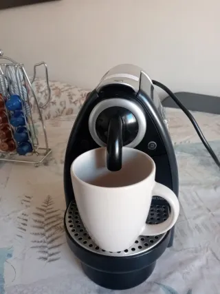 Cafetera Nespresso Krups Negra