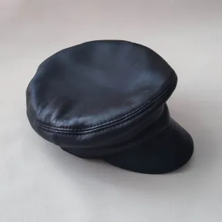 Berretto in vera pelle Luisa Spagnoli