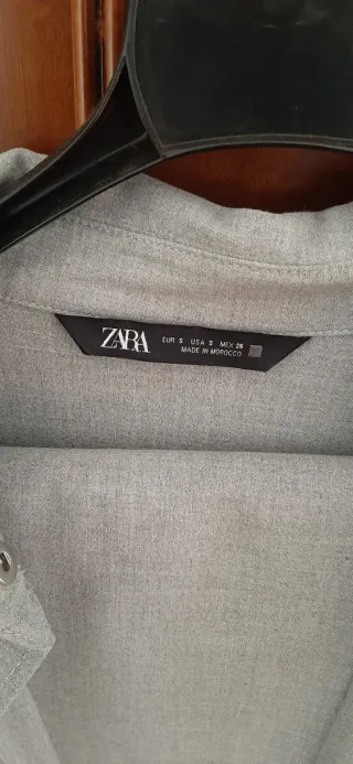 Conjunto Zara Camisa y Pantalón Gris