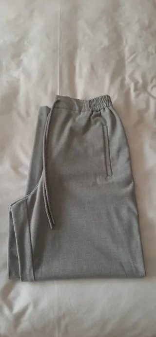 Conjunto Zara Camisa y Pantalón Gris