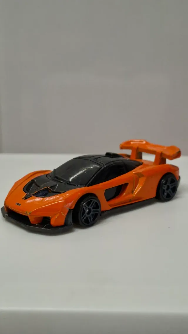 McLaren Senna Hot Wheels