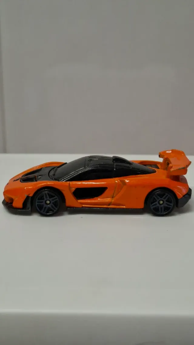 McLaren Senna Hot Wheels