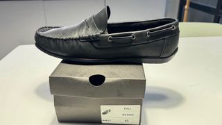 Mocasín piel antifaz negro nuevo