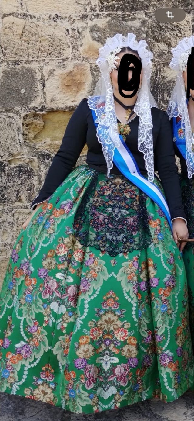 Falda y corpiño Alicantina