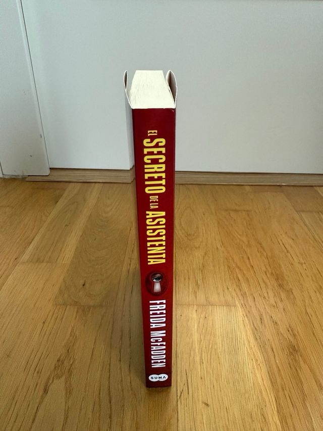 El secreto de la asistenta (La asistenta 2)