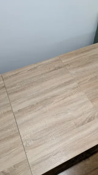 Mesa de comedor madera y metal