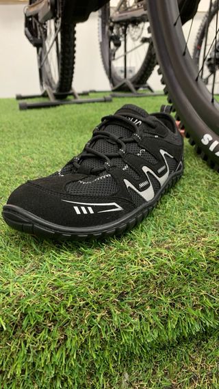 Zapatilla Saguaro Forestep III Negra