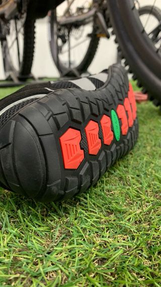 Zapatilla Saguaro Forestep III Negra