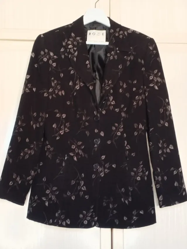 Chaqueta ROZE floral talla 40