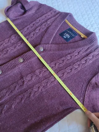 Jersey caballero, burdeos,muy buen estado.