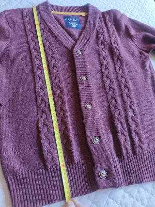 Jersey caballero, burdeos,muy buen estado.