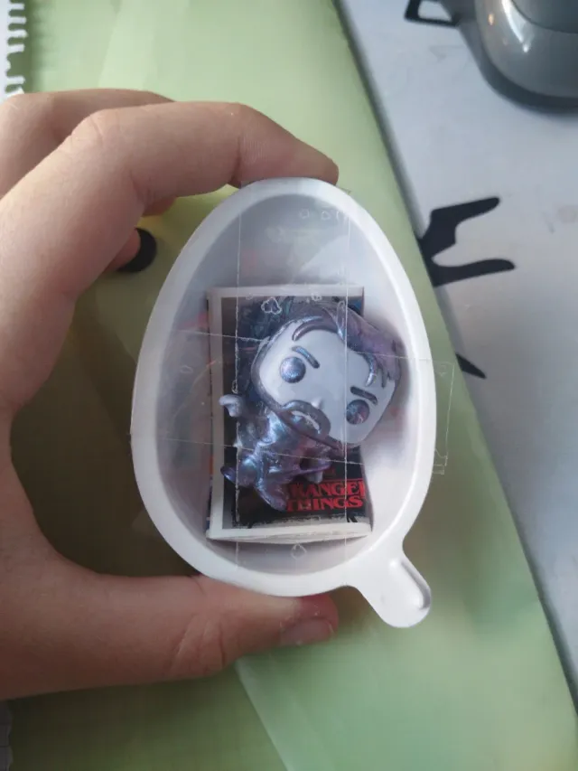 Hopper otro lado  Funko Pop Stranger Things Kinder