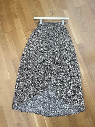 Falda estampado animal print beige y negro