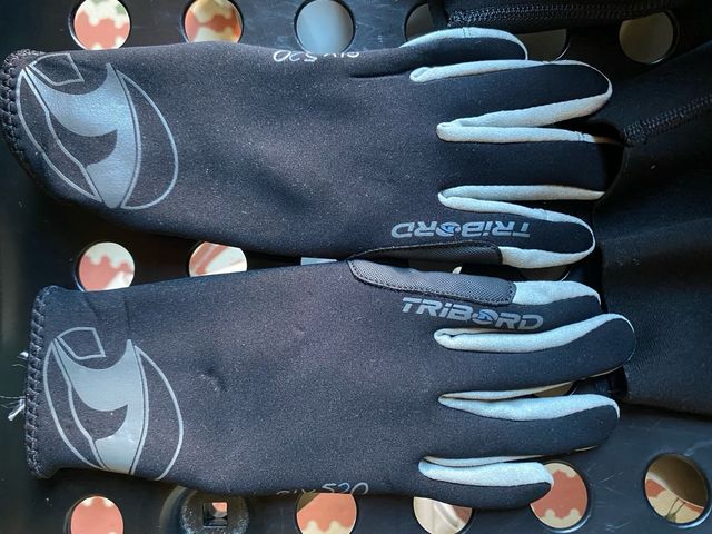 Neopreno TRIBORD corto y guantes