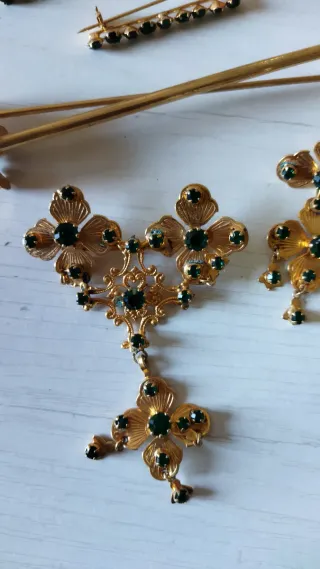 Aderezo Castellonera color Oro y Verde