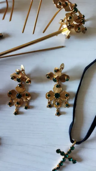 Aderezo Castellonera color Oro y Verde