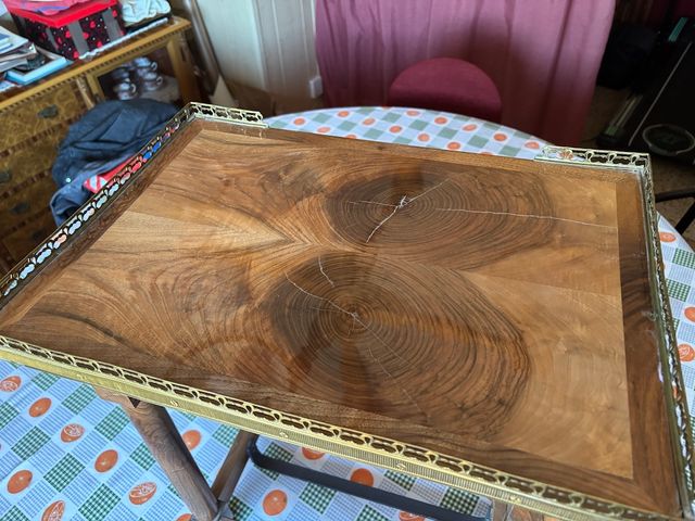 MESA DE CENTRO CALIDAD EN NOGAL ESPAÑOL