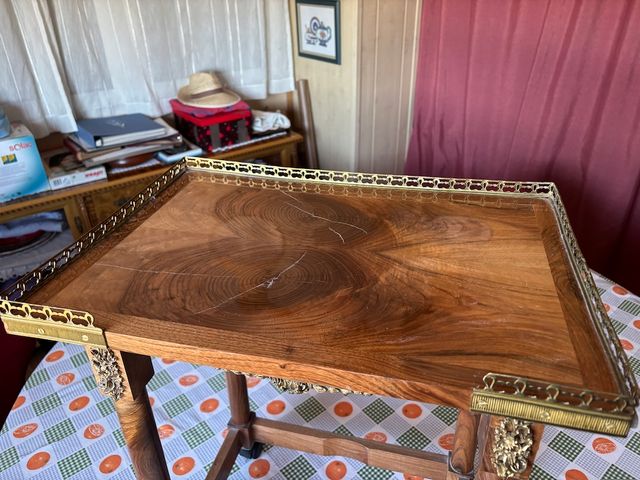 MESA DE CENTRO CALIDAD EN NOGAL ESPAÑOL