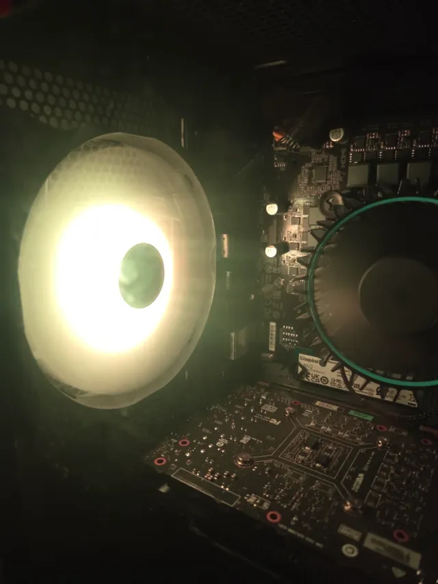 PC Breunor i5 12400 GTX 1650 16 GB RAM 460GB SSD