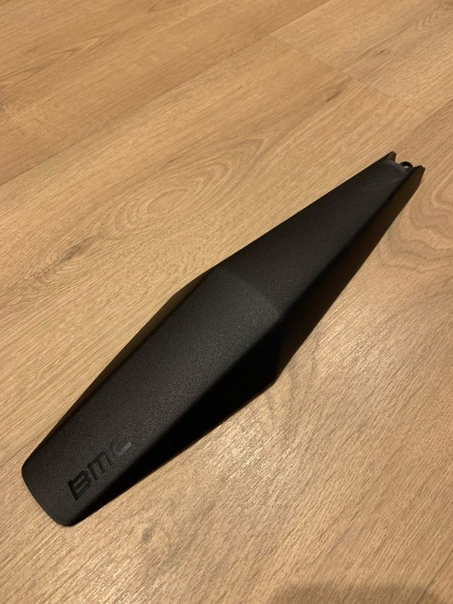 Guardabarros trasero BMC URS