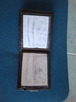 Portafoglio uomo in pelle marrone