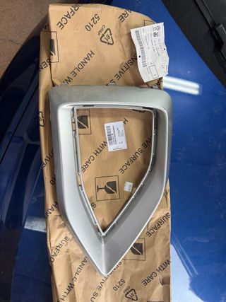 Parrilla Audi Q3 -50%